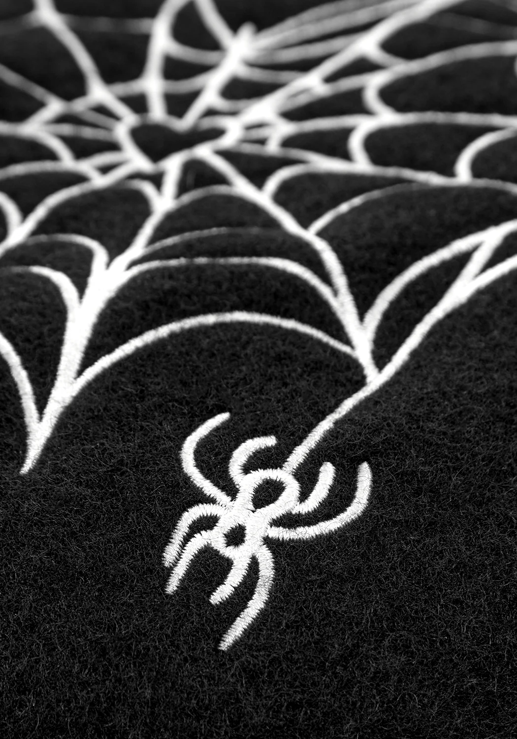 Catch Feelings Beret - Image 7