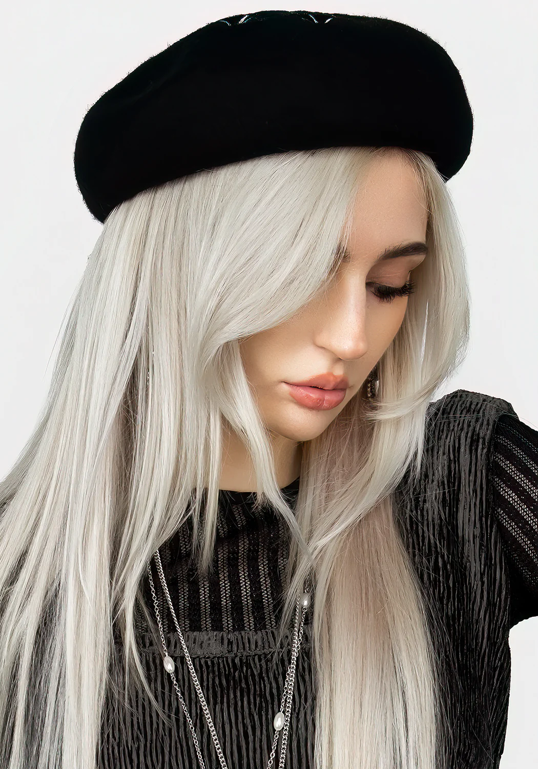 Catch Feelings Beret - Image 9