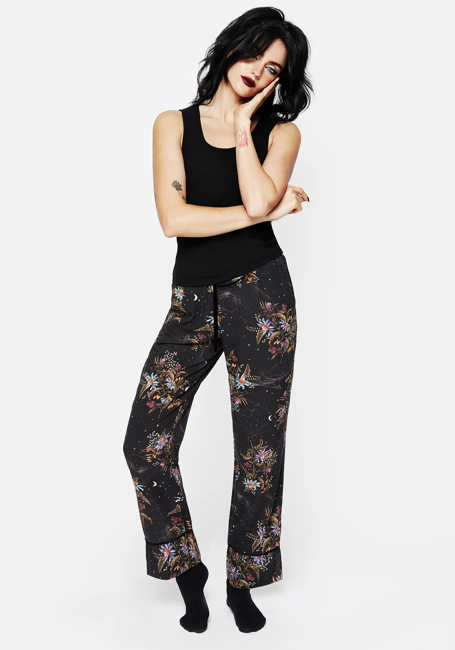 Cleome Floral Spiderweb Pyjama Bottoms - Image 7