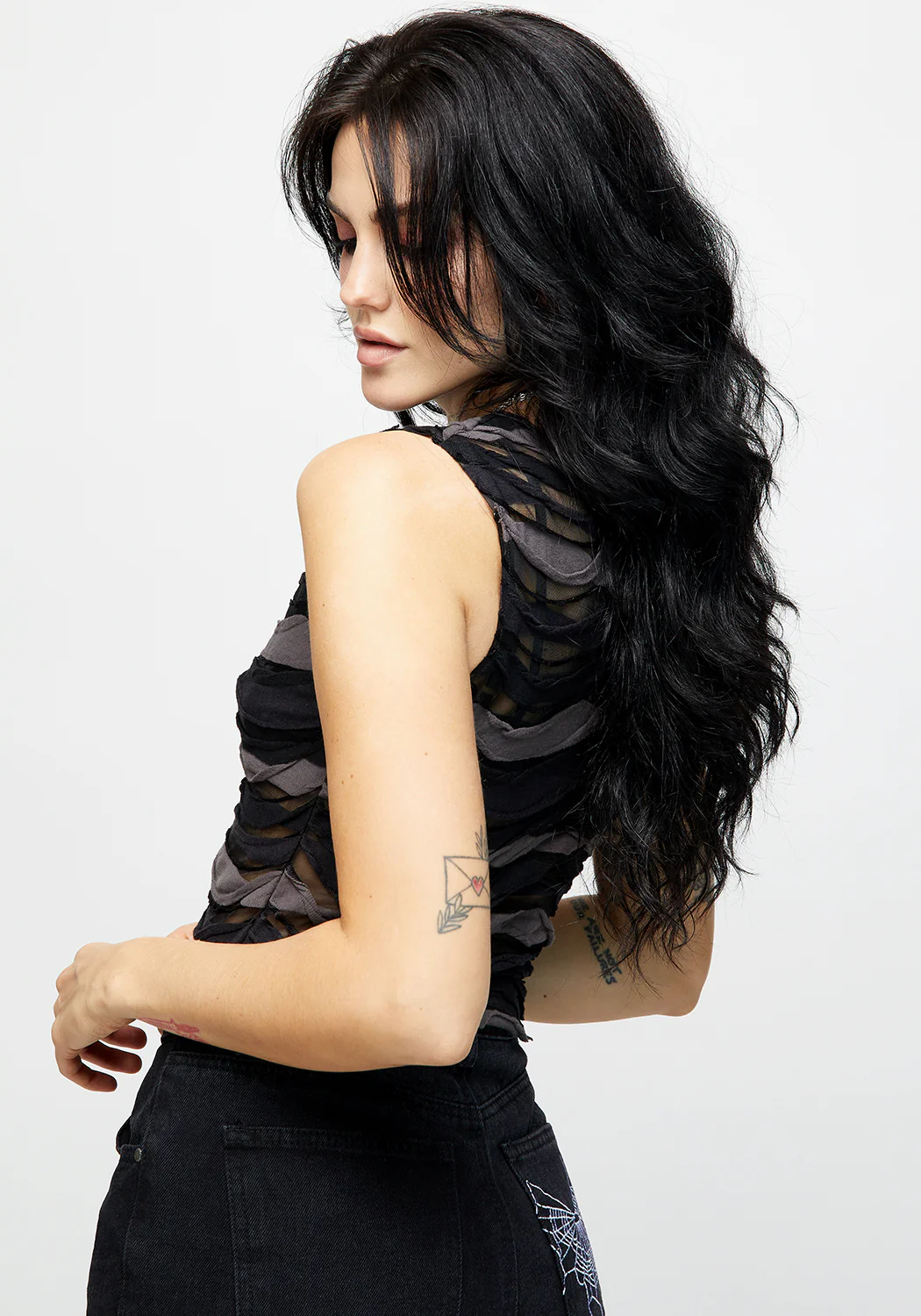 Distortion Sleeveless Crop Top - Image 4