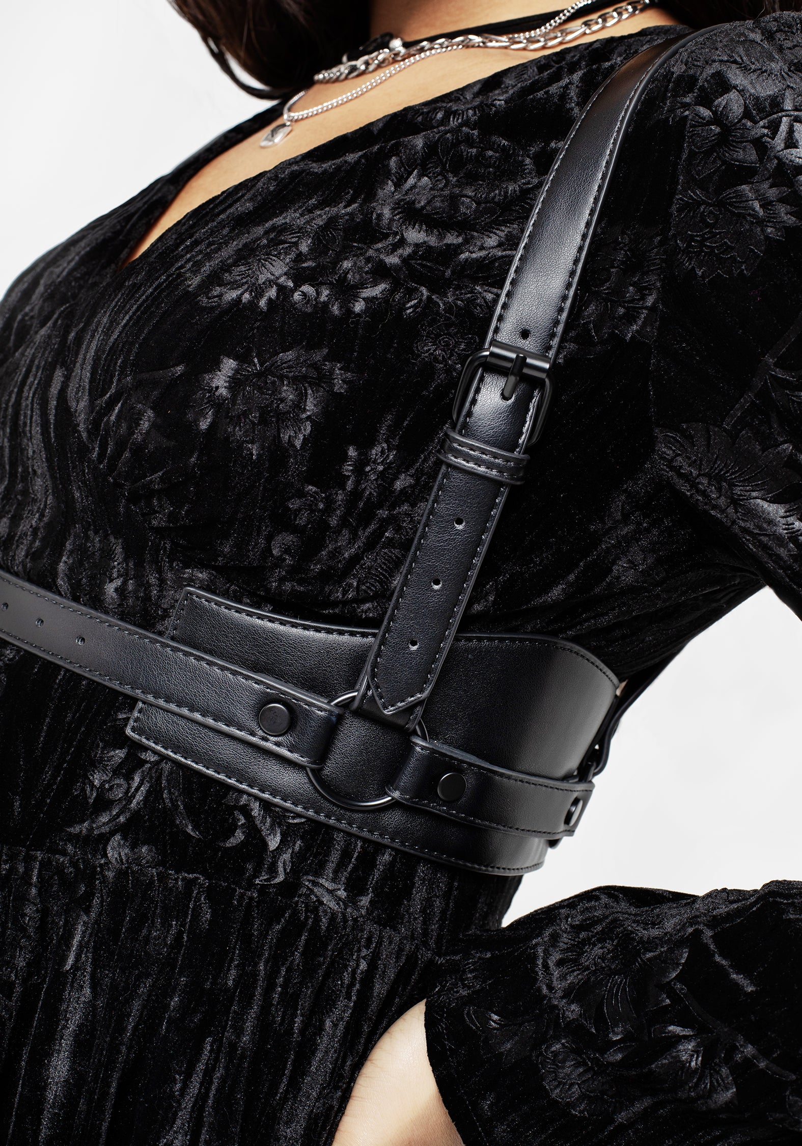 Maeve Western Black Buckle Harness - Image 10