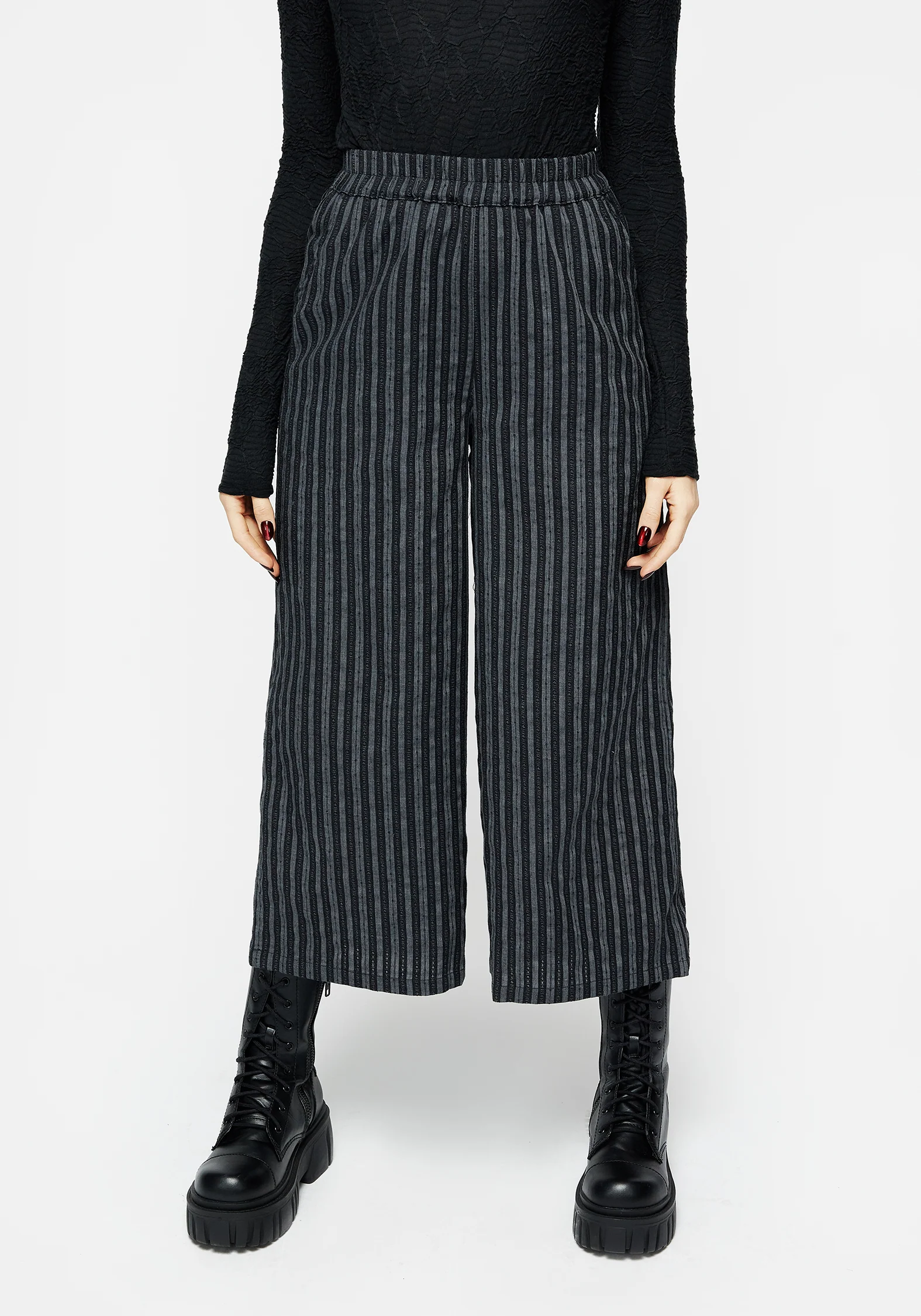 Memorantia Wide Leg Culottes - Image 7