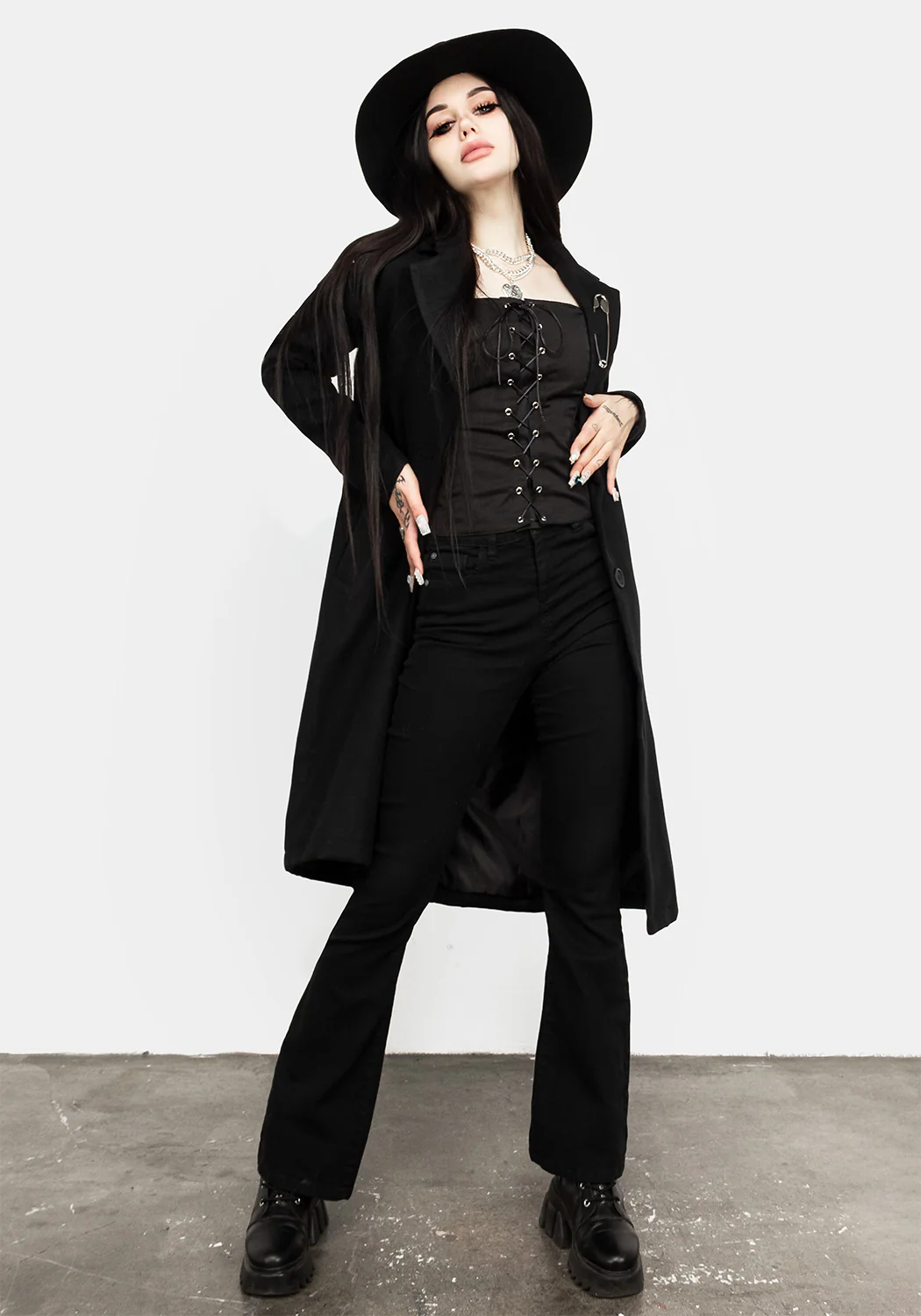 MORTICIA LACE-UP CORSET - Image 3