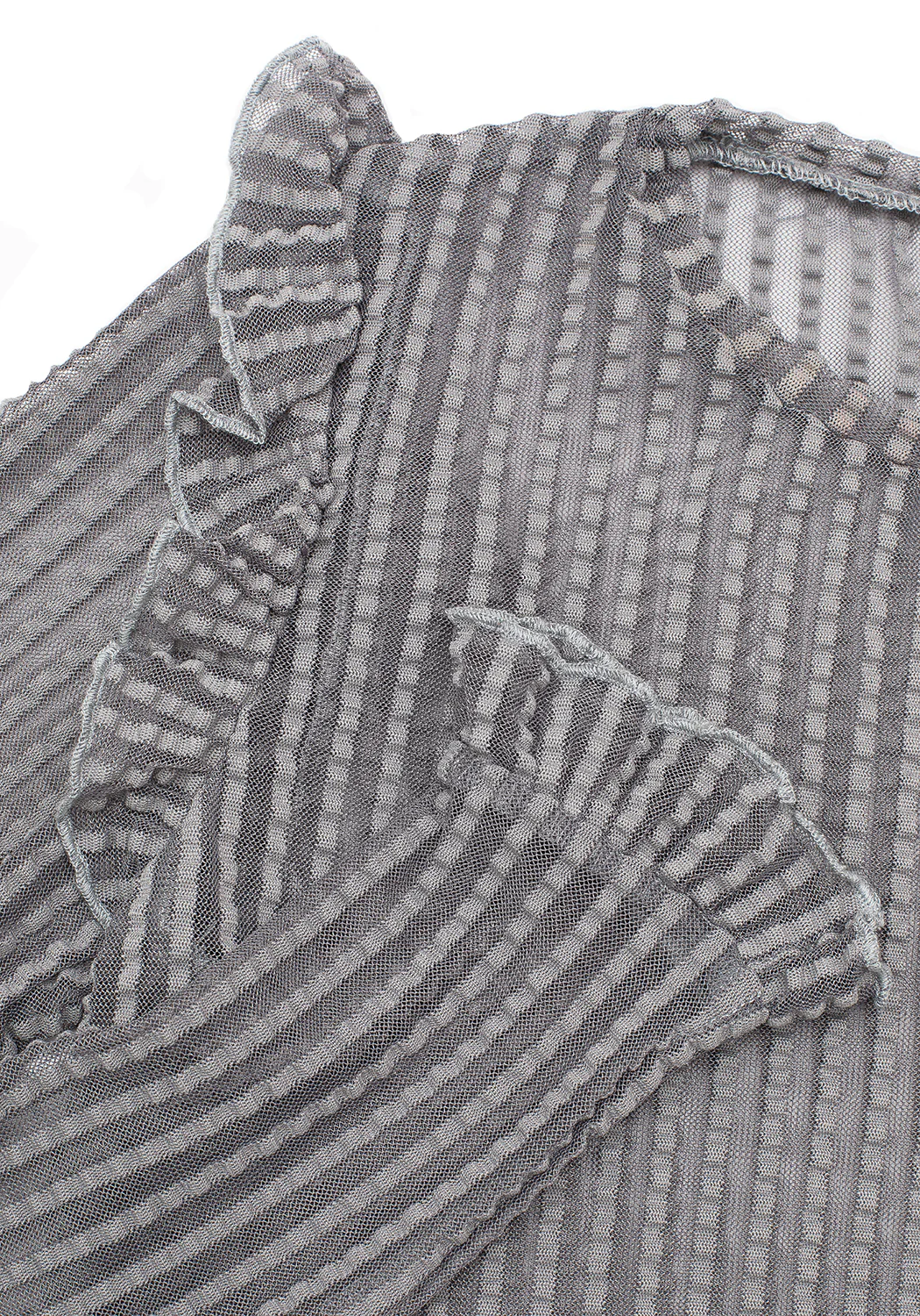 MOURNING RUFFLE TOP GHOST GREY - Image 7