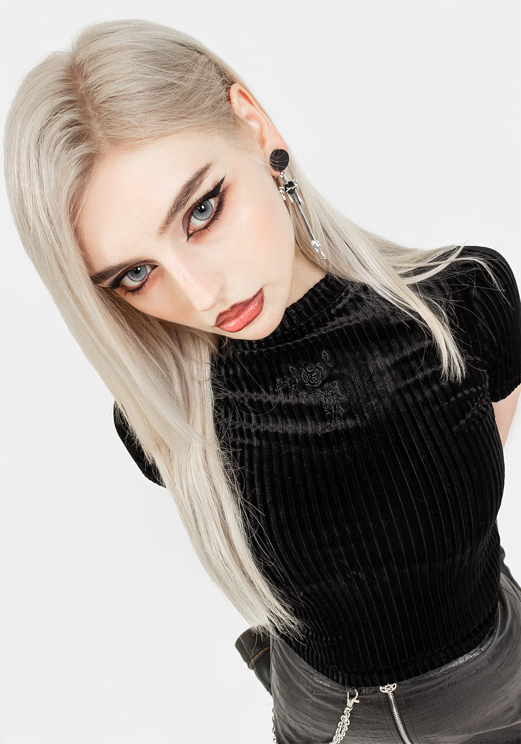 Rosaline Velour Rib Crop Top - Image 5