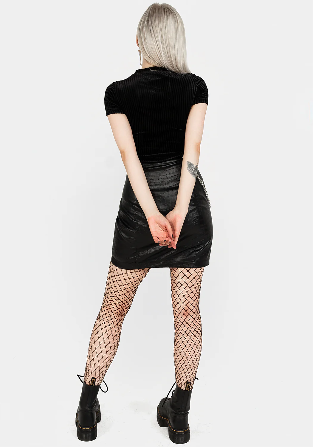 Rosaline Velour Rib Crop Top - Image 8