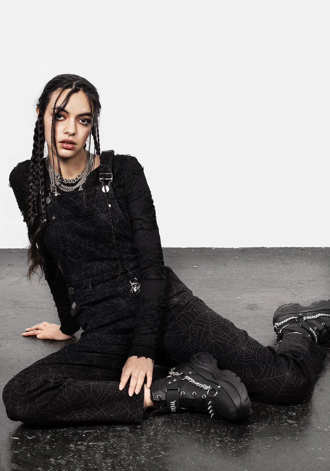 Venom Mom Dungarees - Image 5