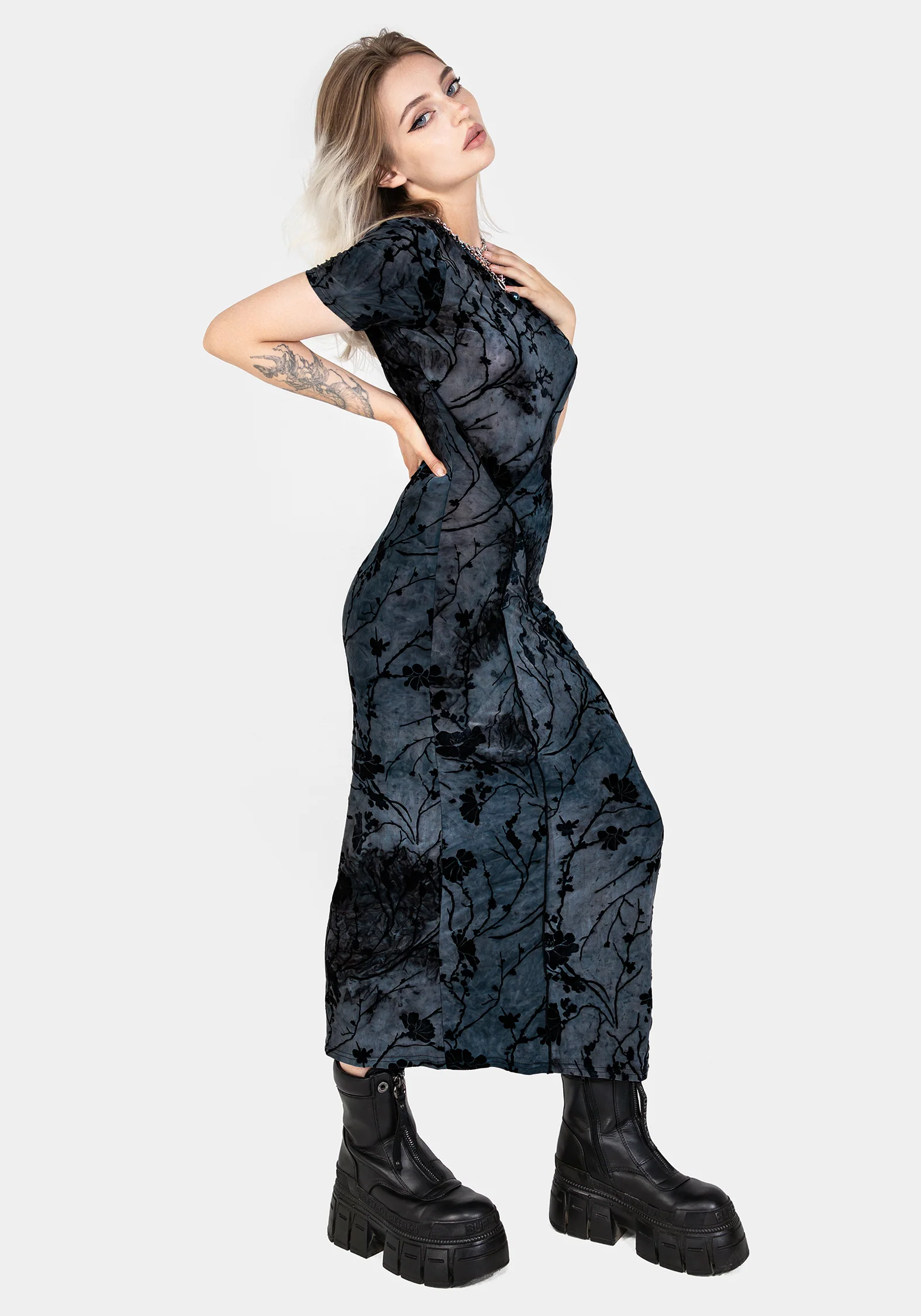 Wytchelm Bodycon Midaxi Dress - Image 8
